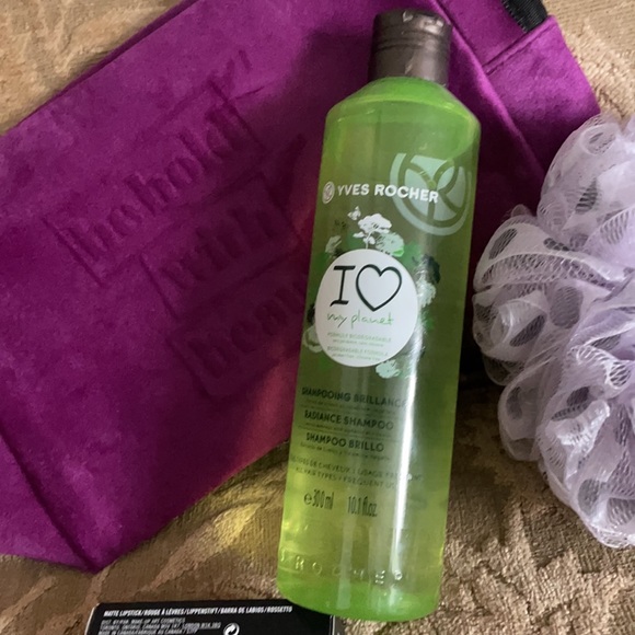 Brand New Beauty Kit - Picture 2 of 4